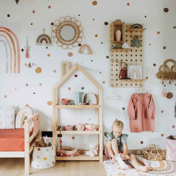 Pegboard-hylly, lastenhuoneen hyllyt Pegboard-järjestäjä Kelluvat hyllyt tai Pegboard-näyttötelineet Pegboard-seinä Montessori-hyllyt