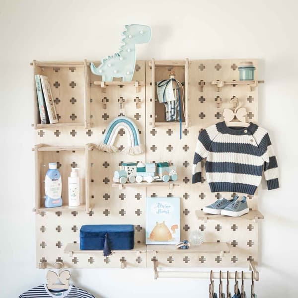 Pegboard-näyttöteline Lastenhuoneen hyllyt Montessori-hyllyt, Pegboard-seinä Pegboard-hyllyt seinälle ripustettava hylly Pegboard-hylly