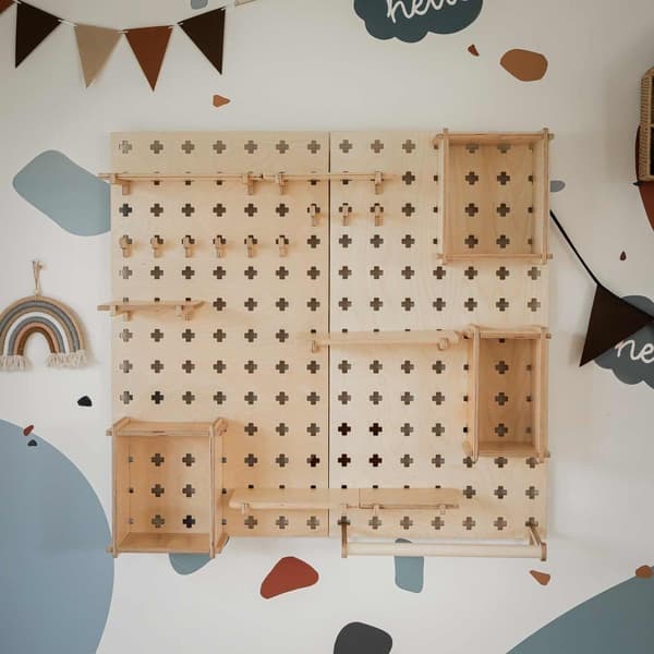 Pegboard-näyttöteline Lastenhuoneen hyllyt Montessori-hyllyt, Pegboard-seinä Pegboard-hyllyt seinälle ripustettava hylly Pegboard-hylly