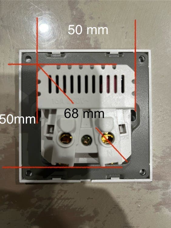 OBOSOE pistorasia USB:llä ja Type-C:llä – Schuko Pistorasia 5V 2.1A, monipistorasia matkapuhelimelle, tabletille, PC:lle