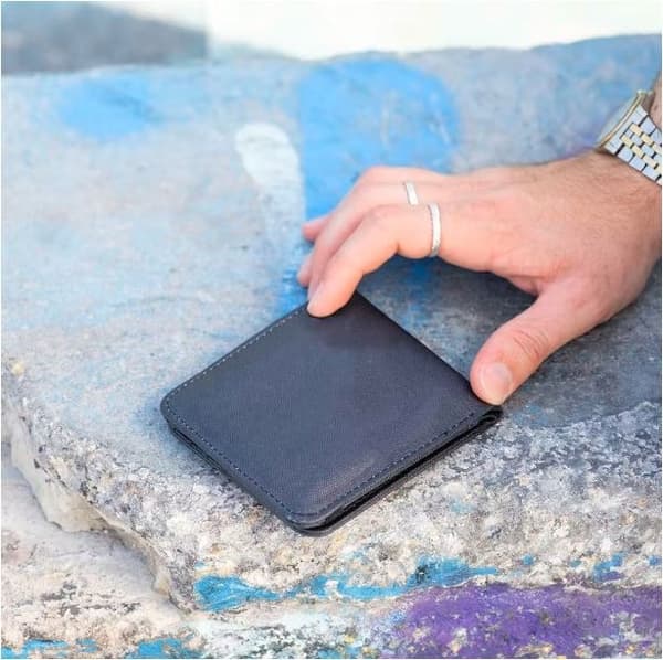 Oasis Blue Moon (Premium Wallet)