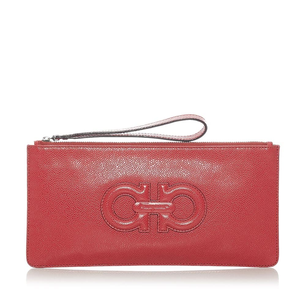 Pre-owned Ferragamo Gancini Leather Pouch Red