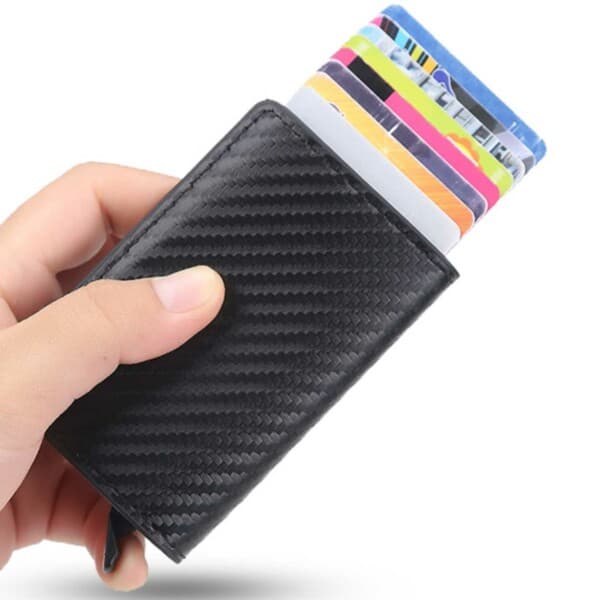 Carbon Fiber Pop-Up Card Holder med RFID-beskyttelse PU sort