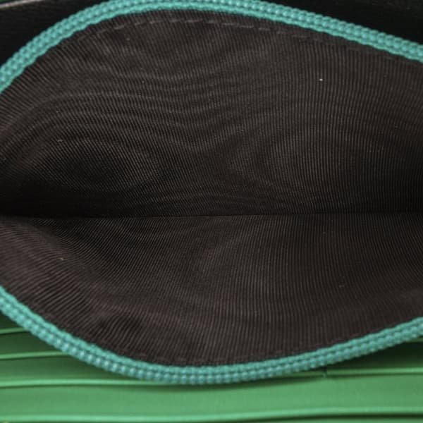 Pre-owned Saint Laurent Y Line Long Wallet Green
