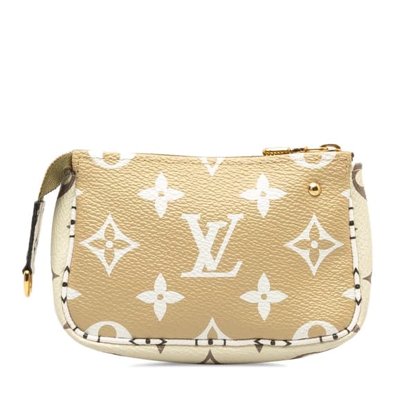 Pre-owned Louis Vuitton Monogram Giant Micro Pochette Accessoires Green