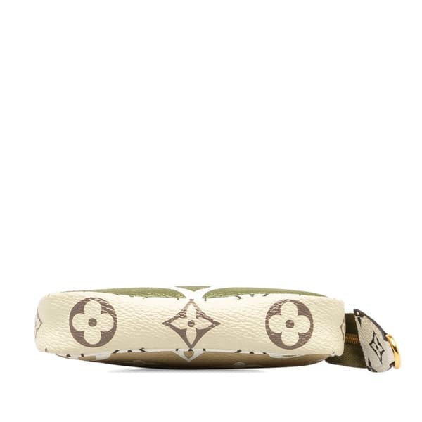 Pre-owned Louis Vuitton Monogram Giant Micro Pochette Accessoires Green