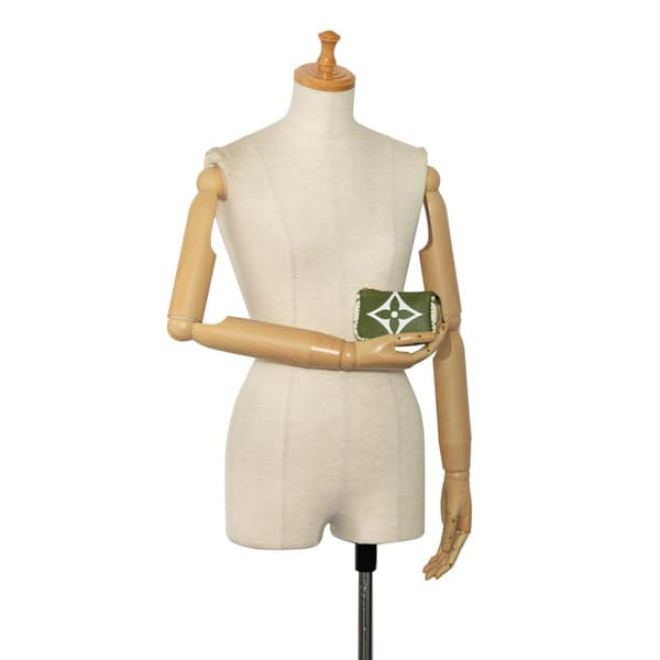Pre-owned Louis Vuitton Monogram Giant Micro Pochette Accessoires Green