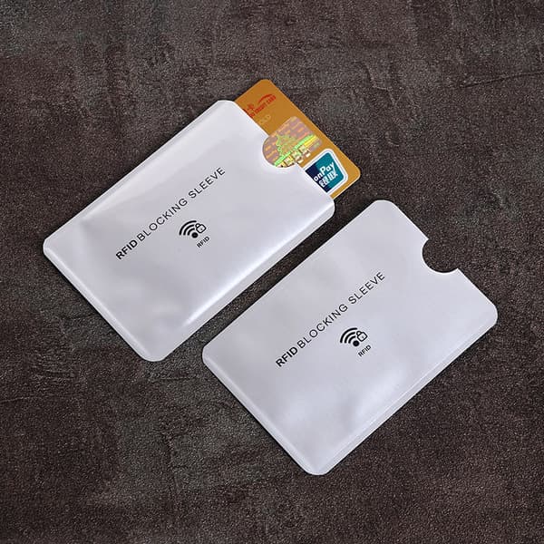 INF 12 Pakkaa RFID-estokorttiholkit B