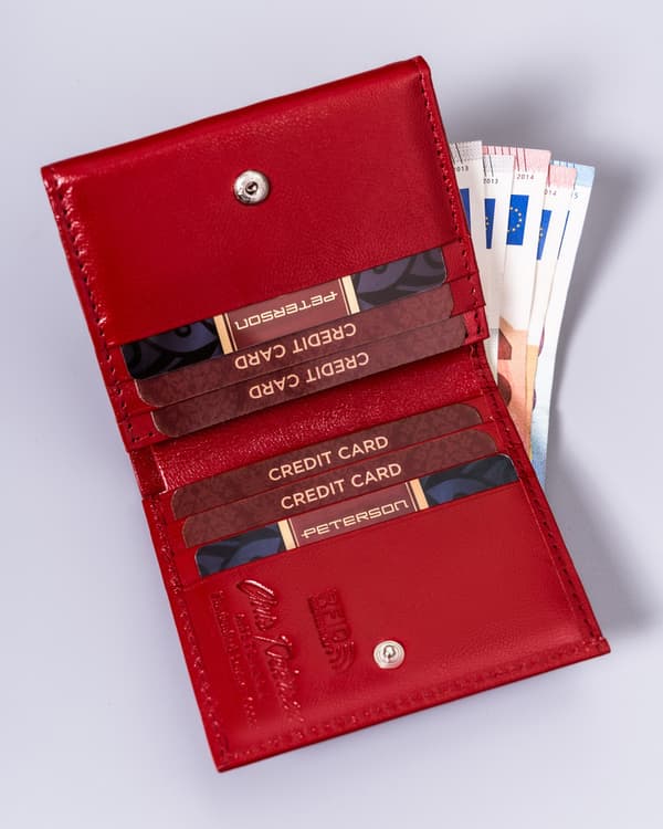 Malá, kožená peněženka pro ženy s ochranou RFDI Protect - Peterson