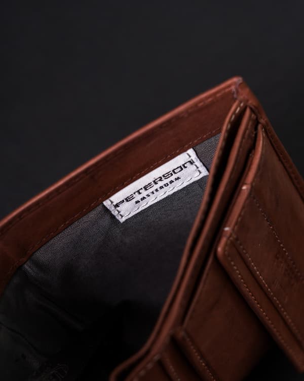 Pánská kožená peněženka na karty s ochranou RFID Protect - Peterson