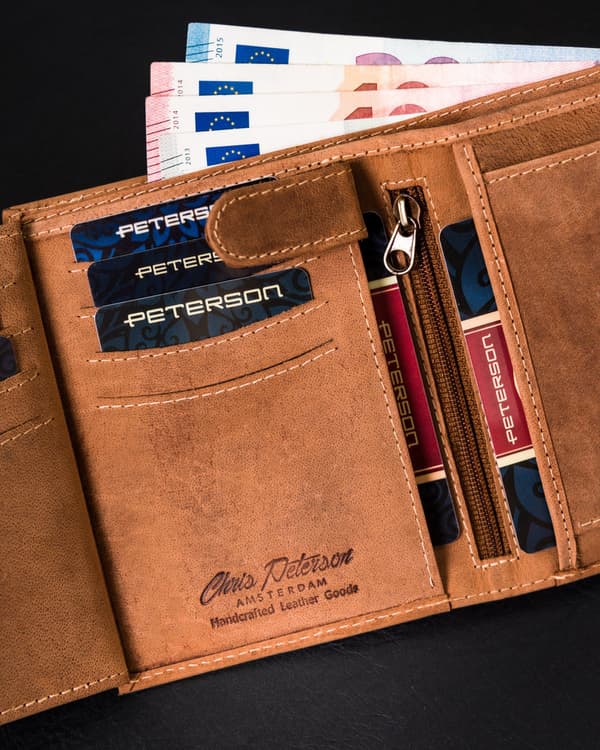 Pánská kožená peněženka se systémem RFID Protect - Peterson