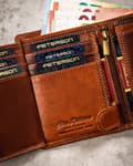 Miniatyrbillede 9 af 10: En stor læderpung til mænd med et præget stjernetegn - Peterson