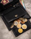 Miniatyrbillede 10 af 10: Gavesæt: elegant læder pung og nøglering til mænd - Peterson