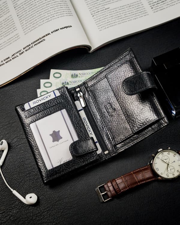 Klasická, vertikální pánská peněženka na zip z přírodní kůže s technologií RFID - Rovicky