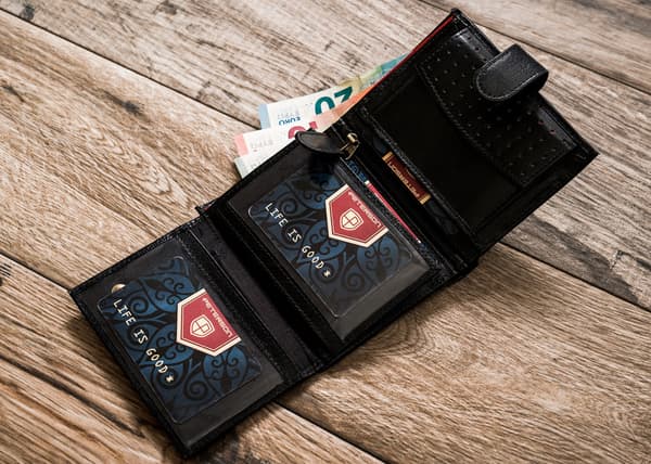 Pánská kožená peněženka se zapínáním - Peterson