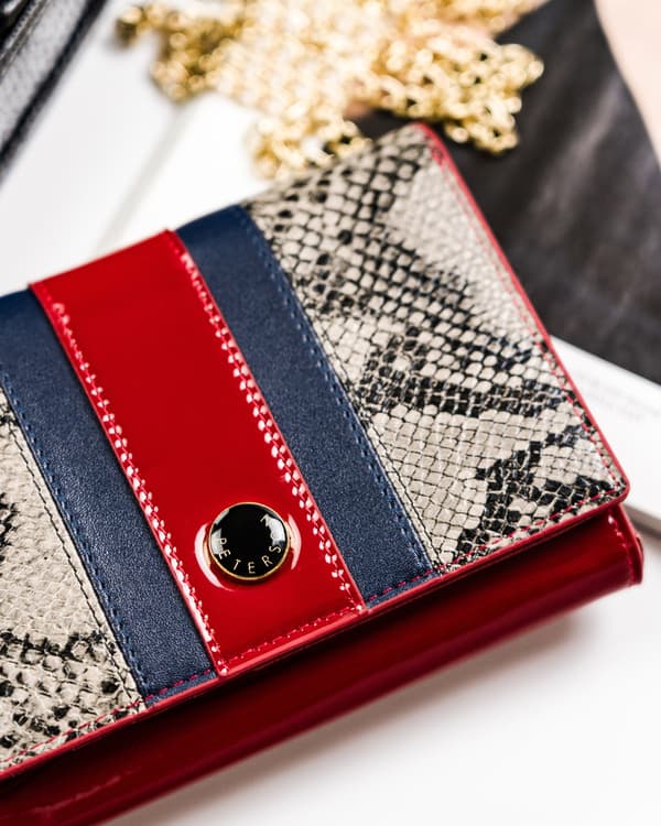 Elegantní dámská peněženka s RFID vzorem hadí kůže - Peterson