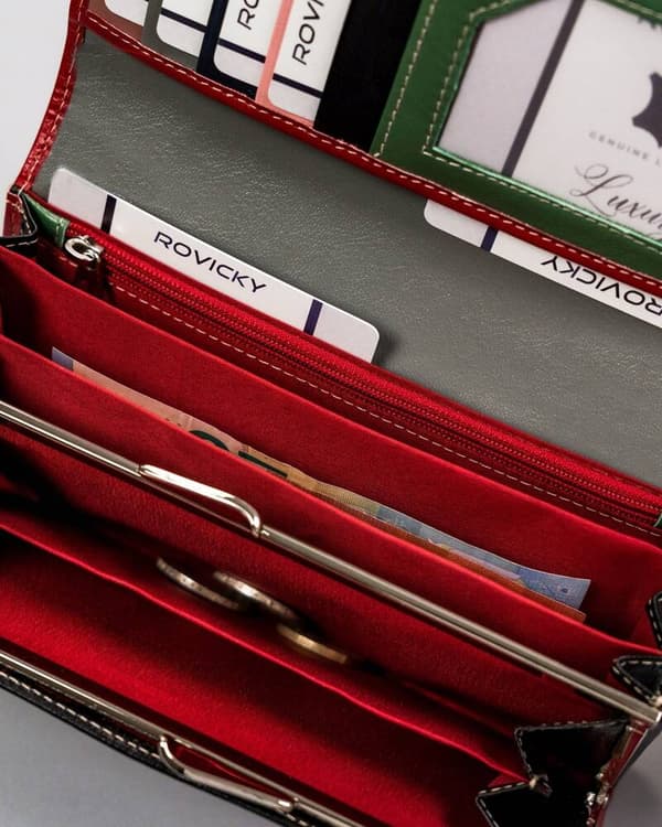 Elegantní, prodloužená dámská peněženka s klopou na patentku - Cavaldi