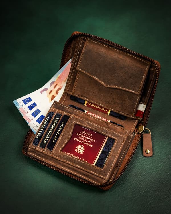 Velká, kožená pánská peněženka s RFID systémem - Peterson