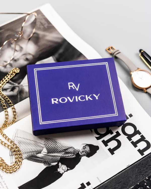 Klassisk damepung lavet af naturligt læder - Rovicky