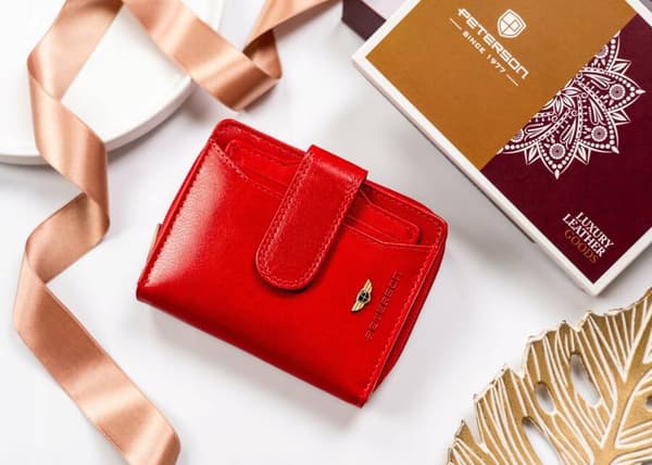 Elegantní kožená peněženka s RFID systémem - Peterson
