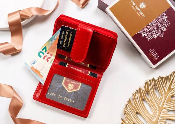 Elegantní kožená peněženka s RFID systémem - Peterson