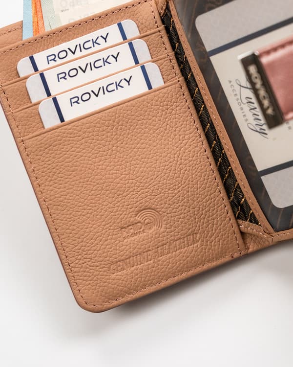 Dámská peněženka z pevné ekologické kůže, zapínání na patentku - Rovicky