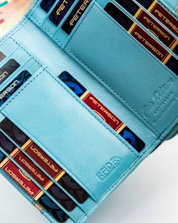 Elegantní dámská kožená peněženka na patentku a zip - Peterson
