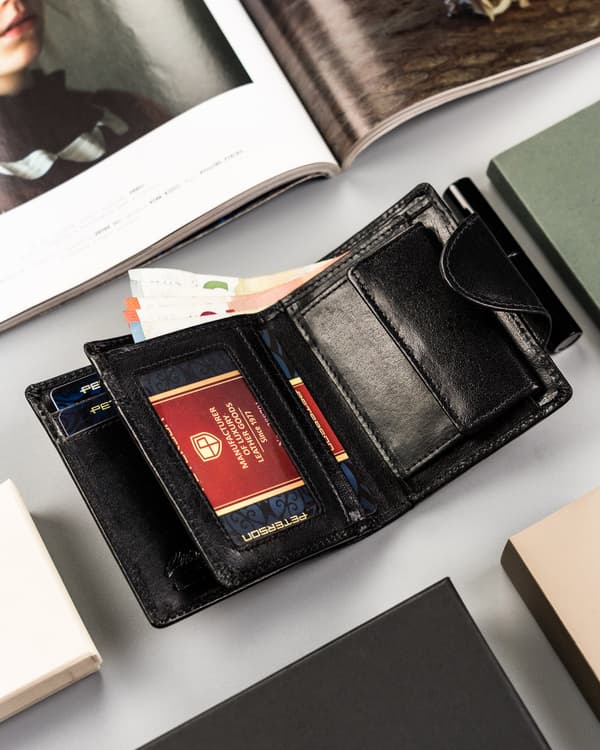 Dámská kožená peněženka s RFID systémem - Peterson