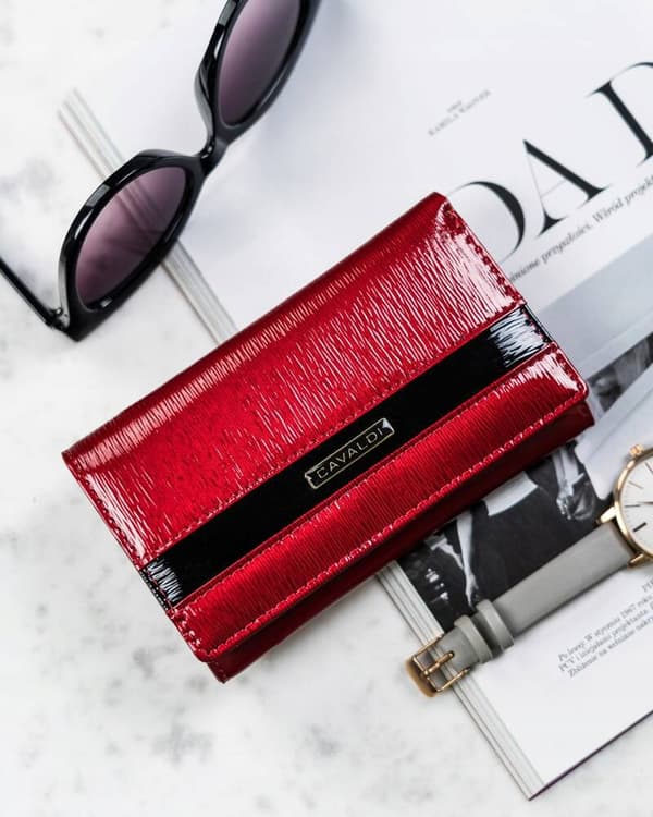 Elegantní dámská peněženka z lakované přírodní kůže - 4U Cavaldi