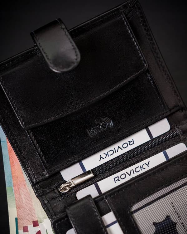 Kožená pánská peněženka vybavená systémem RFID - Rovicky