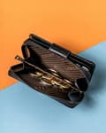 Miniatyrbillede 9 af 10: Klassisk, elegant damepung med tryklås og lynlås - Lorenti