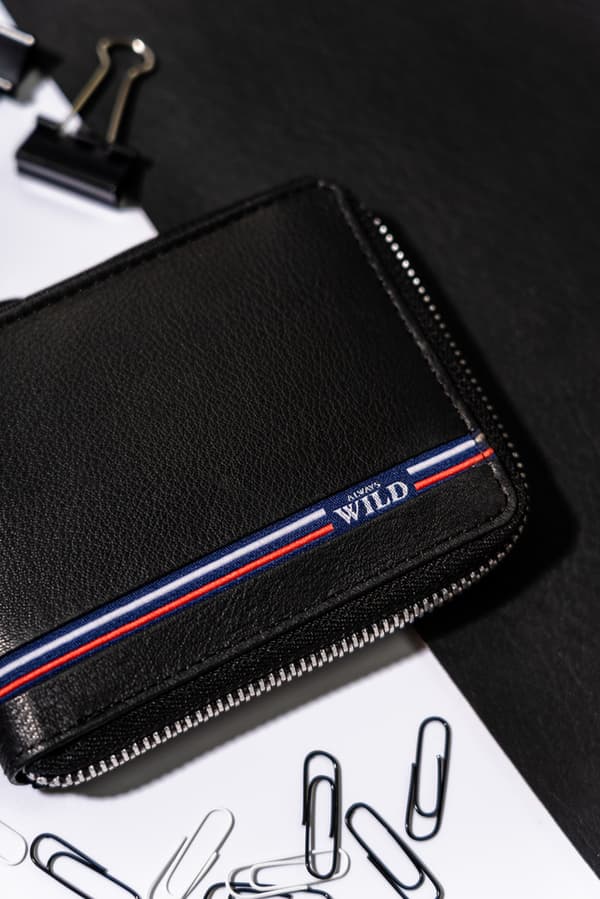 Pánská kožená peněženka na zip - Always Wild