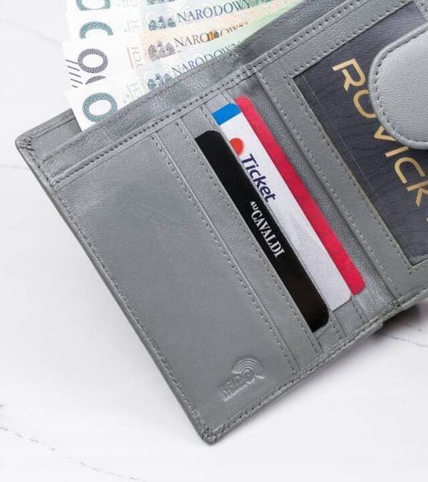 Prostorná dámská peněženka z přírodní kůže - 4U Cavaldi