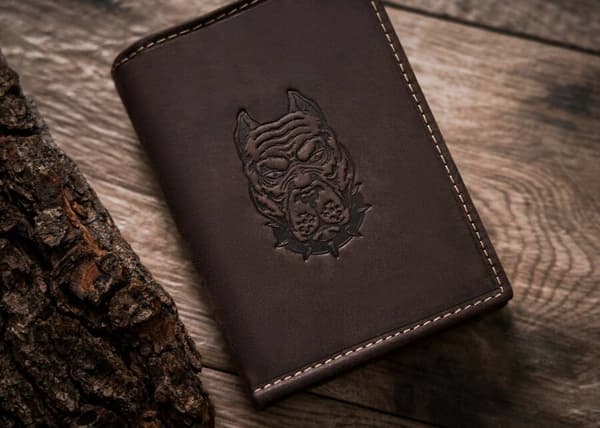 Velká, vertikální pánská peněženka z přírodní kůže - Always Wild