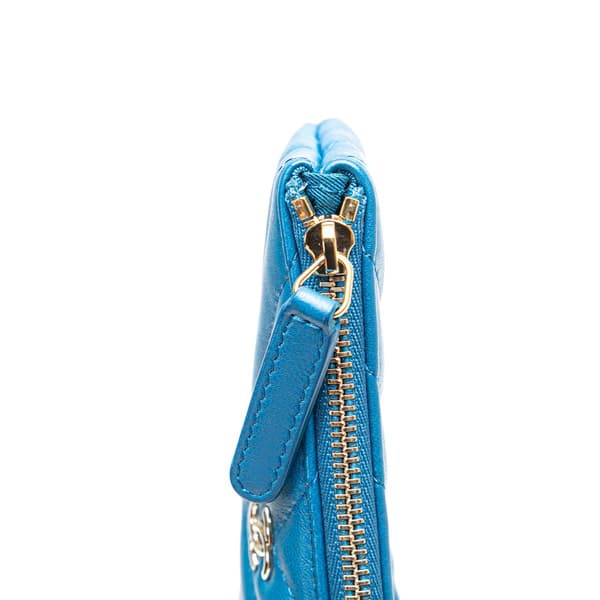 Pre-owned Chanel Chevron Lambskin O Case Pouch Blue