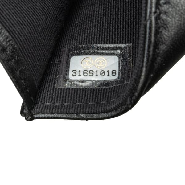 Pre-owned Chanel Quilted Lambskin So Black CC Hook Card Holder Black