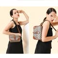 Miniatyrbild 4 av 4: INF Crossbody-väska