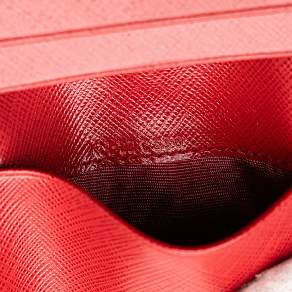 Pre-owned Ferragamo Gancini Calfskin Card Holder Red
