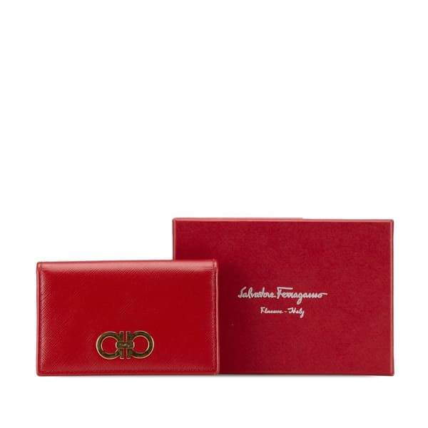Pre-owned Ferragamo Gancini Calfskin Card Holder Red