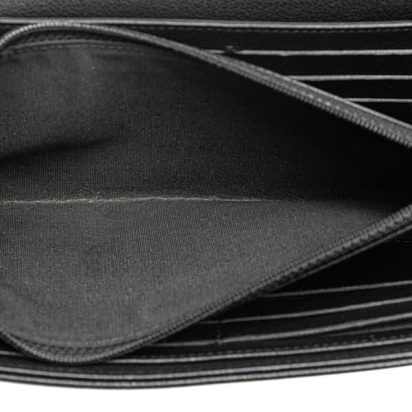 Pre-owned Chanel CC Calfskin Long Wallet Black