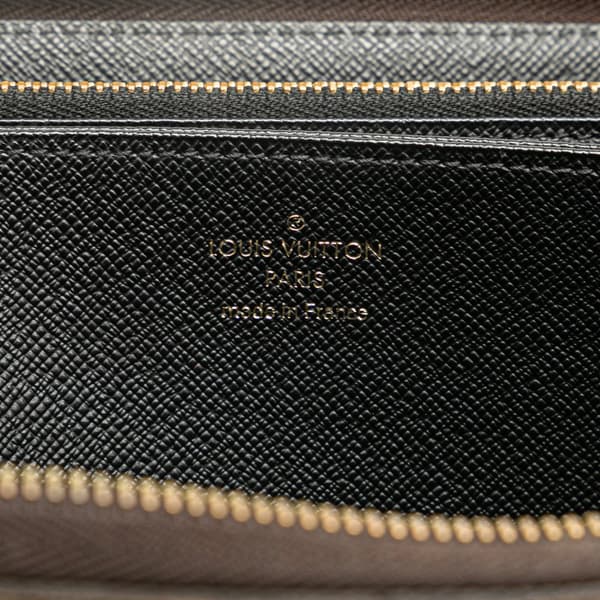 Pre-owned Louis Vuitton Monogram Giant Reverse Zippy Wallet Brown