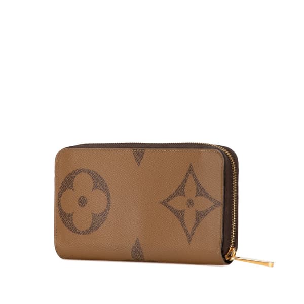 Pre-owned Louis Vuitton Monogram Giant Reverse Zippy Wallet Brown