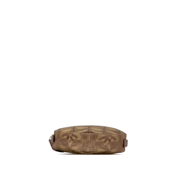 Pre-owned Chanel New Travel Line Nylon Pouch Green