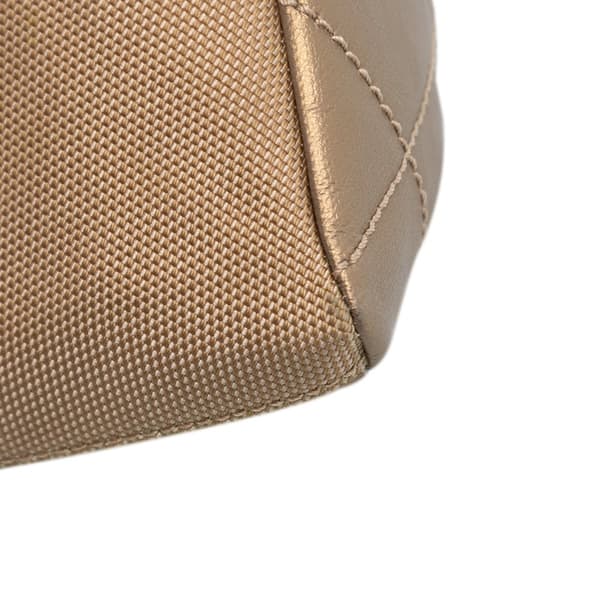 Pre-owned Chanel Paris Biarritz Quilted Metallic Coated Canvas Cosmetic Pouch Gold