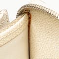 Miniatyrbilde 8 av 10: Pre-owned Louis Vuitton Epi Zippy Coin Purse White