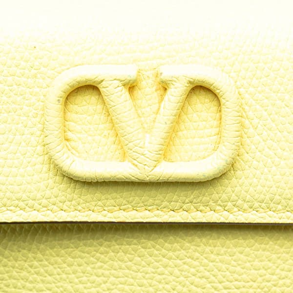 Pre-owned Valentino VLogo Leather Small Wallet Yellow