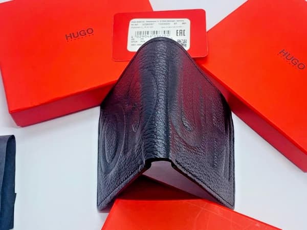 NEW MEN HUGO BY HUGO BOSS VICTORIAN L4CC BIFOLD BLACK LEATHER WALLET COIN POCKET