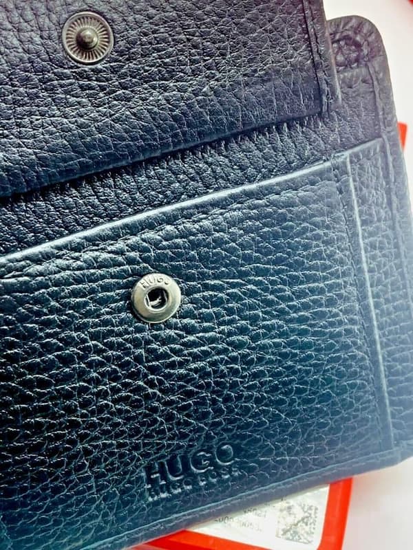 NEW MEN HUGO BY HUGO BOSS VICTORIAN L4CC BIFOLD BLACK LEATHER WALLET COIN POCKET