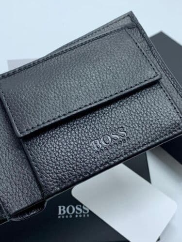 BRAND NEW HUGO BOSS MEN TRAVELLER TRIFLD BLACK LEATHER WALLET WITH COIN POCKET