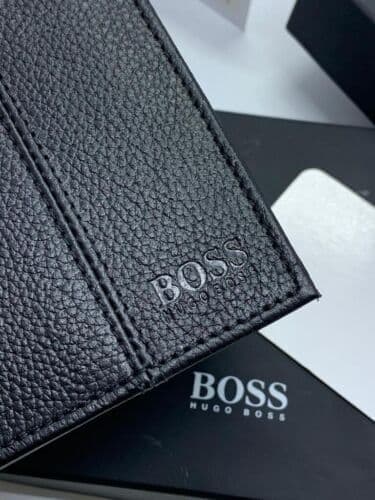 BRAND NEW HUGO BOSS MEN TRAVELLER TRIFLD BLACK LEATHER WALLET WITH COIN POCKET
